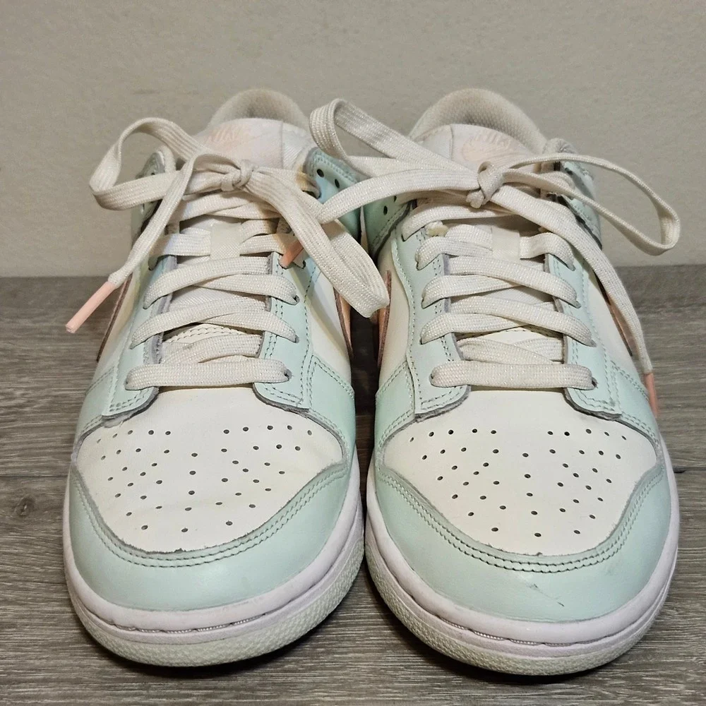 Nike Dunk Low Barely Green Crimson DD1503-104 Women's Size 8.5‎